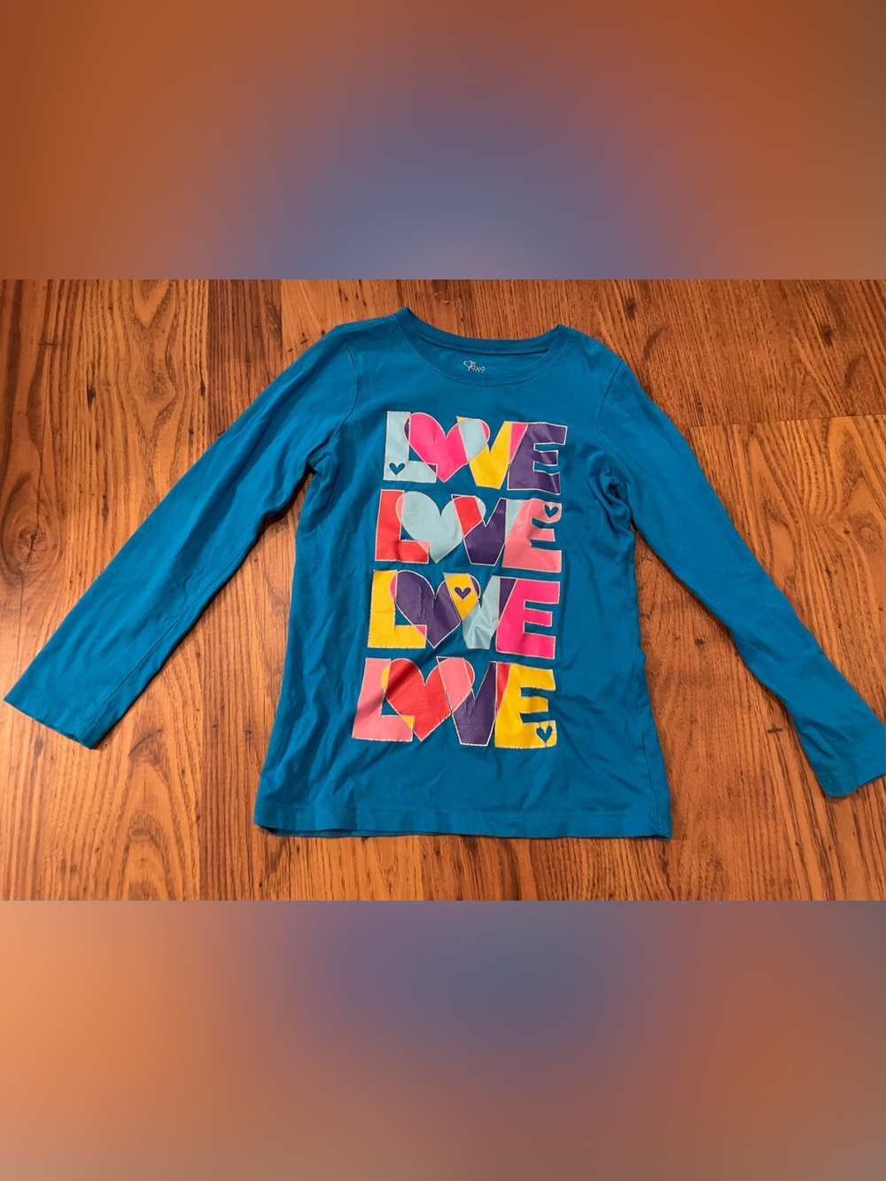 Place Cute Teal Long Sleeve Tee with Colorful LOVE Graphic size M 7/8